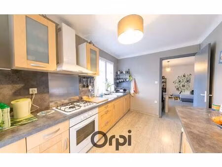 maison tautavel m² t-7 à vendre  139 500 €