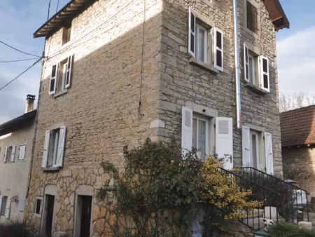 maison en pierres porcieu-amblagnieu