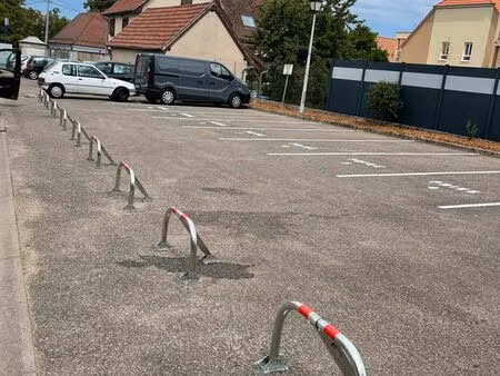 parking extérieur
