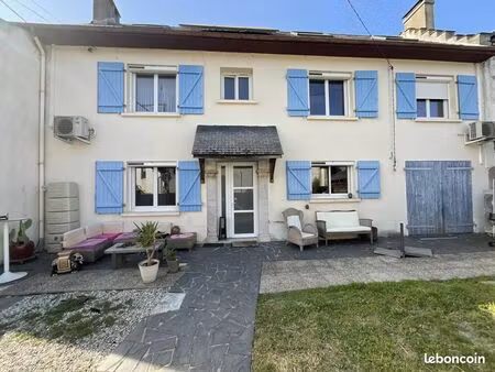 maison 5 pièces 140 m²