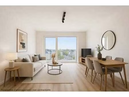 appartement rénové 2ch au centre de waremme