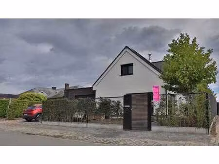te koop: energiezuinige villa met garage in grembergen