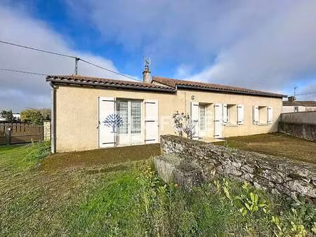 vente maison à coulonges-thouarsais (79330) : à vendre / 76m² coulonges-thouarsais