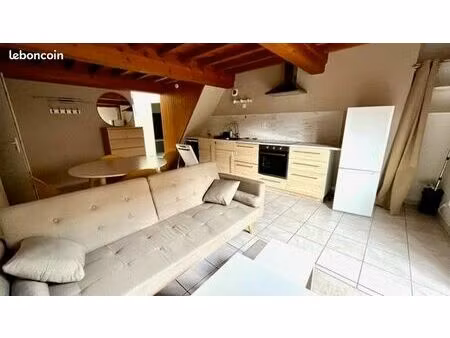 appartement 3 pièces 77 m²