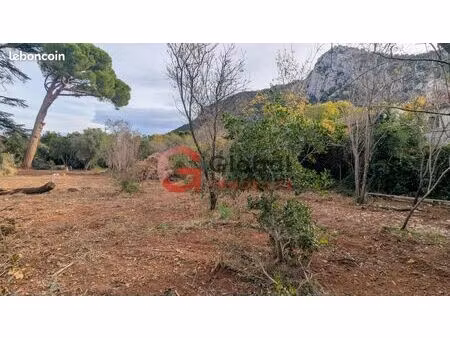 terrain 304 m² toulon