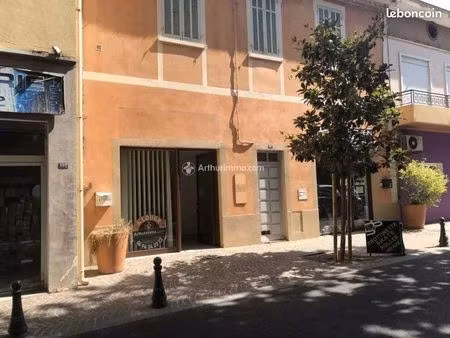 boutique 27 m² six-fours-les-plages