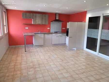 appartement 63 m2 a louer