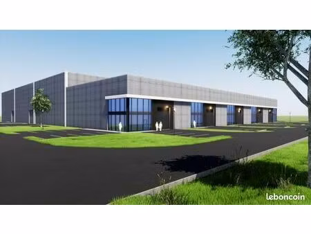 local d'activité 2 100 m²