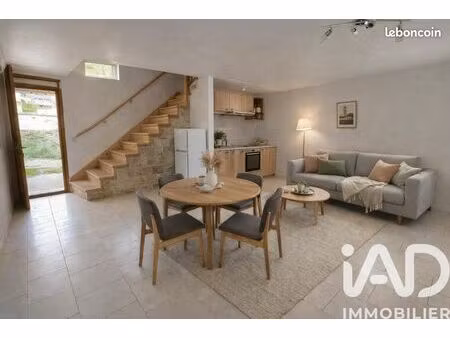 maison de ville 3 pièces 75 m²
