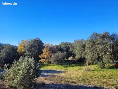 terrain 1 000 m² vinon sur verdon