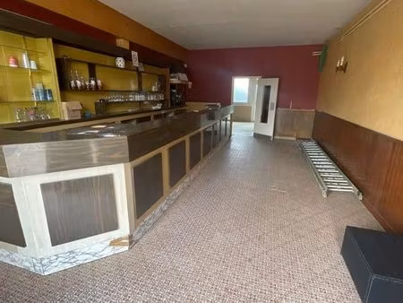 ancien restaurant bar  hôtel  épicerie