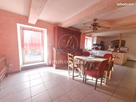 maison 7 pièces 190 m²