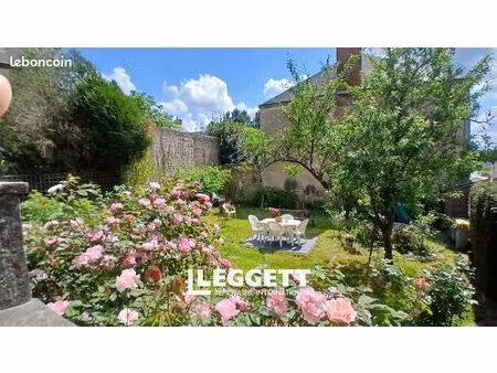 maison 7 pièces 135 m²