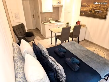 studio ideal etudiant et professionnels disponible des maintenant