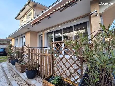 maison 6 pièces 120 m²