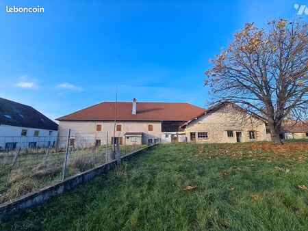 maison 6 pièces 100 m²