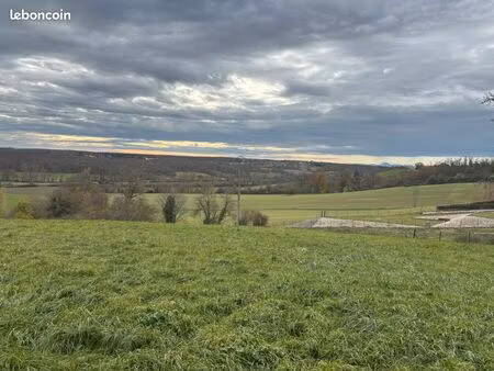 vendat - terrain de 3505 m²- vue panoramique