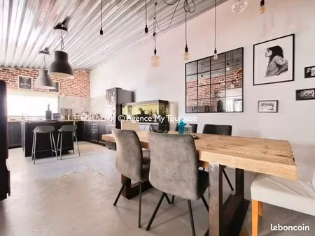 fontaine lestang/arènes  maison loft t3 style industriel de 88m2 avec patio