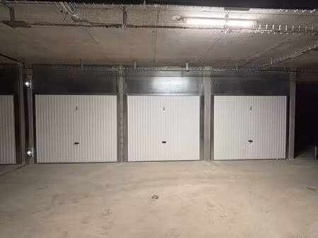 box sans commission agence