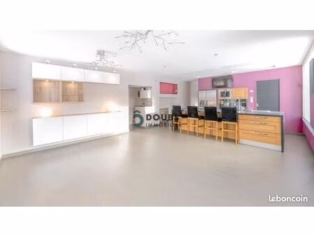 ferme 14 pièces 270 m²