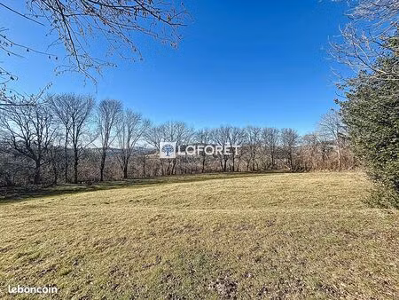 terrain 2470 m² curieres