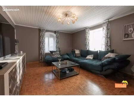 superbe maison comtoise rénovée