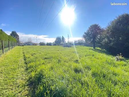 terrain 879 m² la chapelle-des-pots