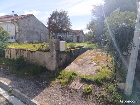 terrain avec bâtisse existante hors re2020
