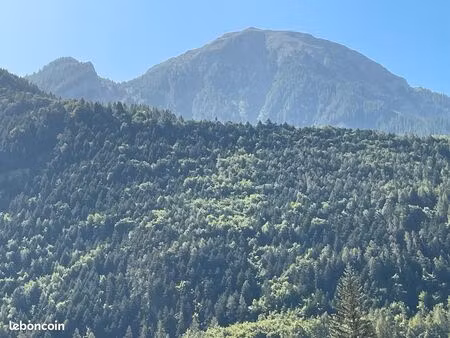 charmant t2 traversant  exposé plein sud