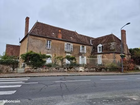 maison 12 pièces 247 m²