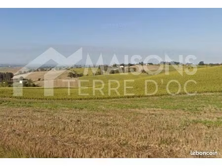 terrain 811 m² le castera