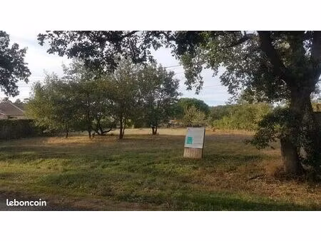 terrain 935 m² plaisance-du-touch