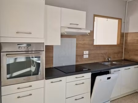 immeuble appartement + local commercial