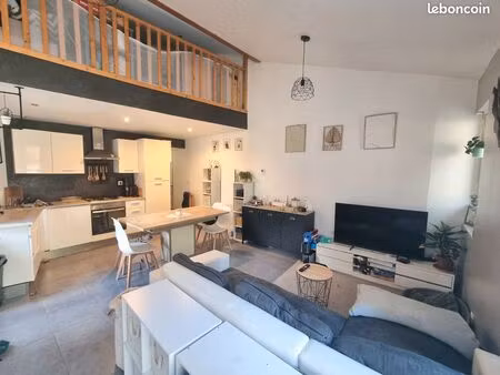 appartement / maison de village 3 pièces avec jardin