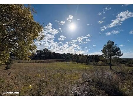 terrain 185 m² montpezat