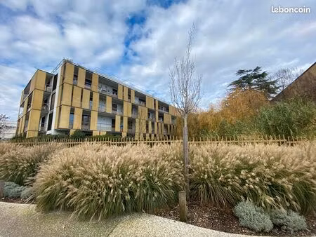 parking/box 13 m² bordeaux