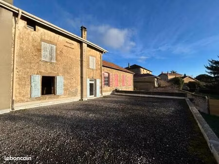 maison de village 5 pièces 110 m²