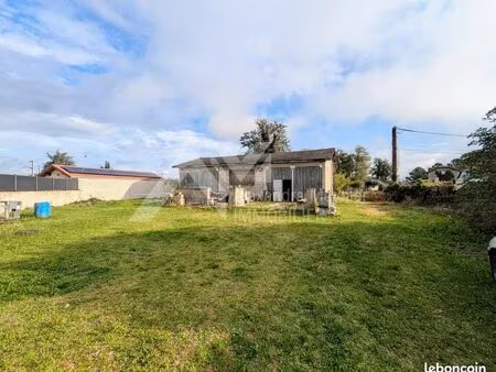 terrain 1000 m² saint-hilaire-du-rosier