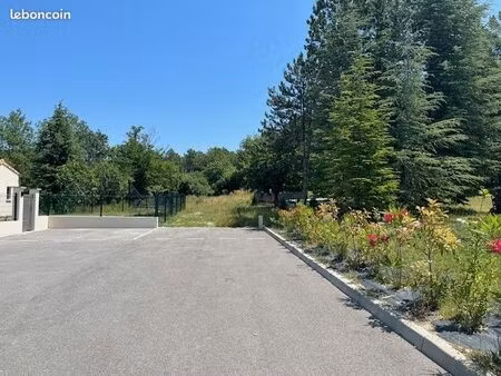 ? terrain à bâtir – allan – 1365 m² – 152 000 ?