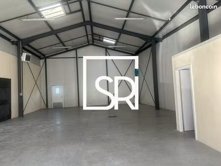 local commercial 110 m² abrest