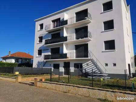 spécial investisseur : lot de 2 apts f3 neufs + 1 avec jardin + 2 avec balcons + 2 garages