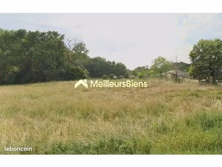 terrain 1 283 m² gauriaguet