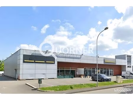 local 476 m² audincourt