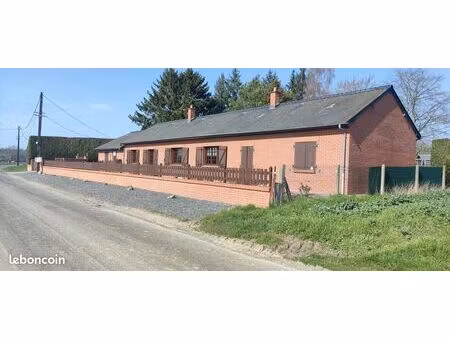 02580 sorbais - maison individuelle de plain - pied située sur l'axe vert entre vervins et