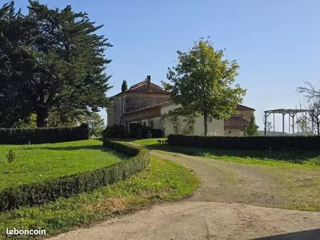 maison 8 pièces 290 m²