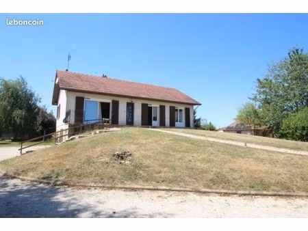 maison 5 pièces 104 m2