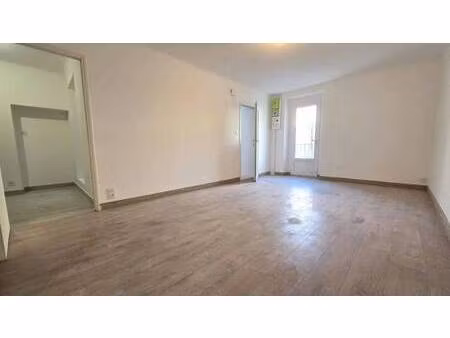 la maison des particuliers