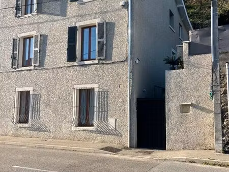 maison 8 pièces 160 m²