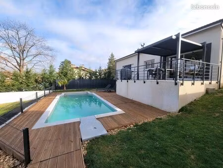 maison 5 pièces 101 m²