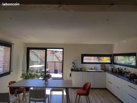 appartement 4 chambres vue dégagée avec terrasse centre ville proche mer